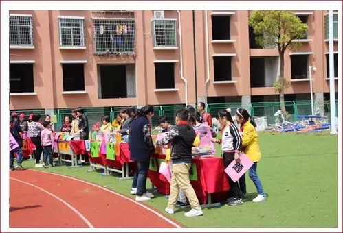 港湘快讯 走过路过不可错过 港湘实验小学图书跳蚤市场劲爆开市