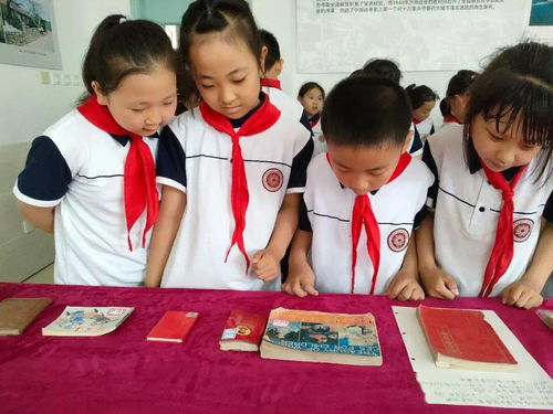 德育浸润童心 大学城实验学校小学部师生参观老物件博物馆展览纪实